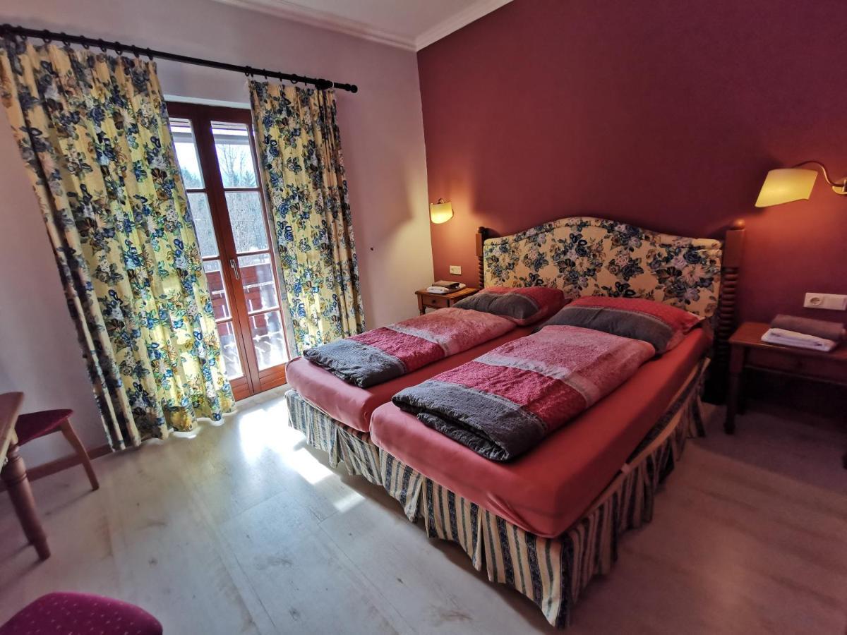 Landhotel Kastanienhof Gundersheim Luaran gambar